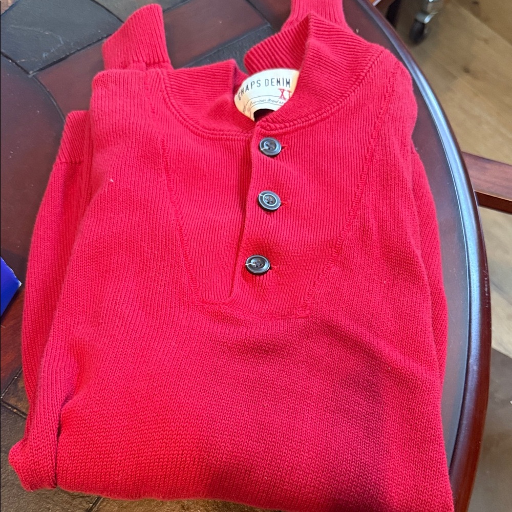 Red  Chaps  long sleeve Denim Sweater for Men excellent condition